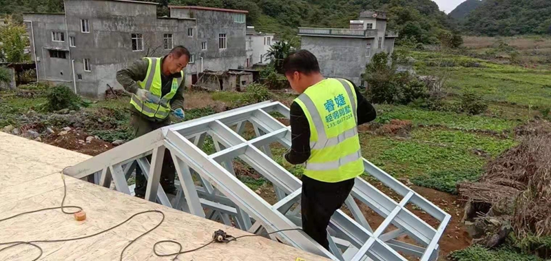 新型裝配式全鋼結(jié)構(gòu)建筑優(yōu)點解析(圖2) 睿婕輕鋼別墅
