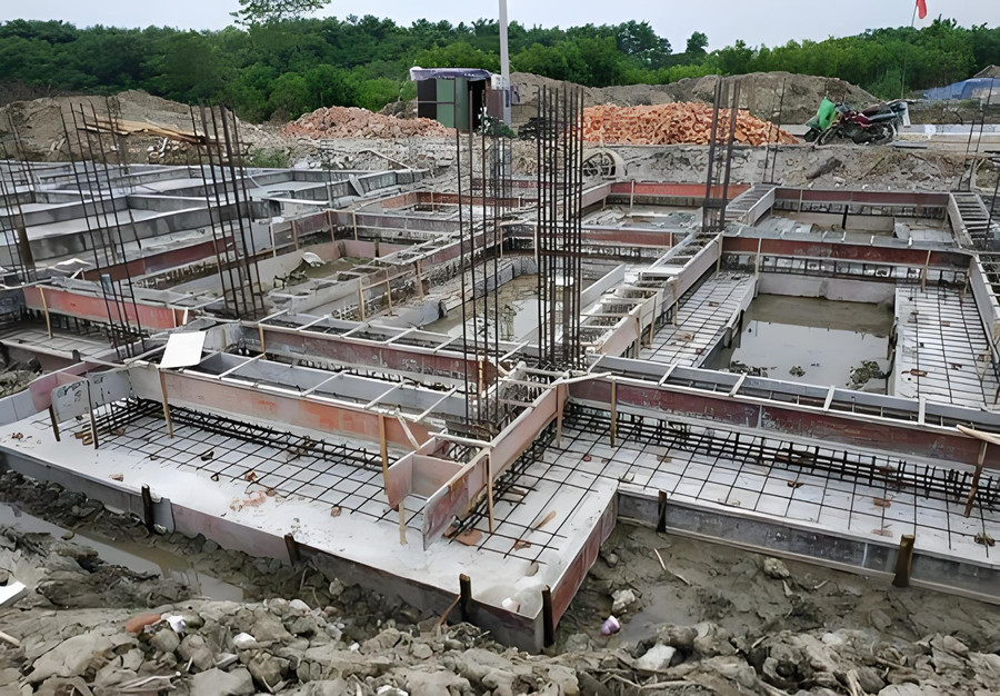 輕鋼別墅打地基好還是水泥地好？誰主沉浮呢